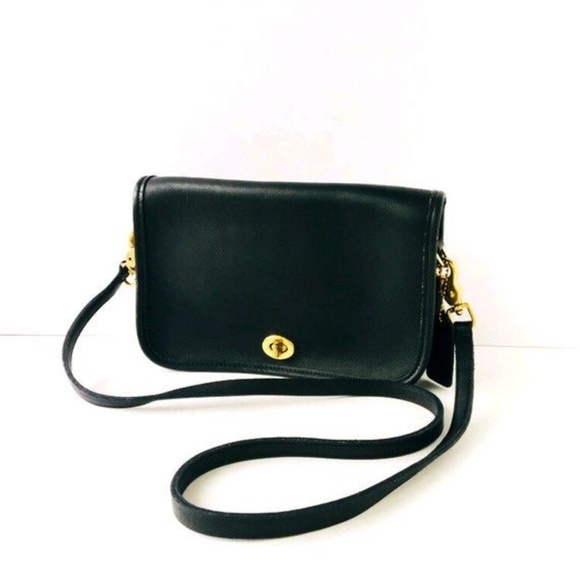 Vintage black Coach purse (COPY)